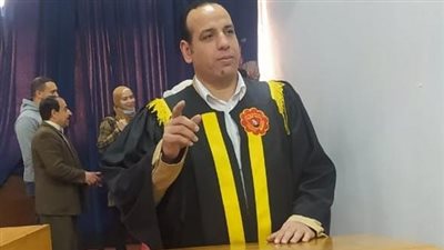 باحث: إستخدام المبيدات الحشرية يهدد صحة التربة والنظم البيئية  