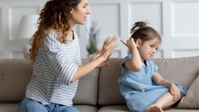 تحذير.. علامة في الكلام تظهر عند الأطفال تنذر بإصابتهم بمرض خطير في سن البلوغ