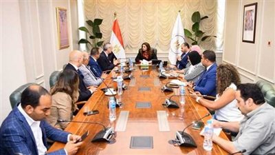 لتدريب الشباب.. بروتوكول تعاون بين وزارة الهجرة ورجال أعمال الإسكندرية