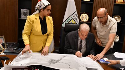 محافظ جنوب سيناء يعتمد المخطط الاستراتيجي العام لمدينة دهب