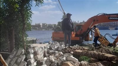 مشروعات الري في أعمال تطوير وحماية النيل وفرعيه وإزالة التعديات على مجرى النهر 