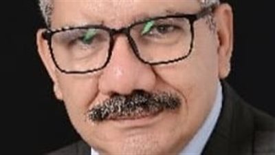 الخميس.. ندوة نقدية وأمسية شعرية فى سبعينية الشاعر محمد الشحات بنقابة الصحفيين