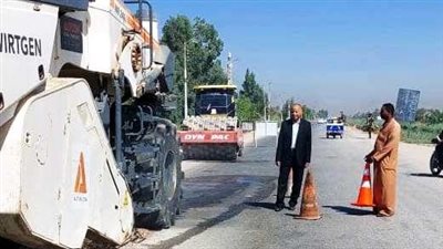 بدء أعمال تطوير ورفع كفاءة طريق دار السلام الزراعى الشرقي بسوهاج 