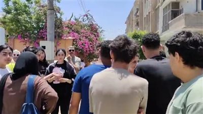 ارتياح بين طلاب الثانوية العامة بسبب سهولة امتحانات الإنجليزي بالإسماعيلية