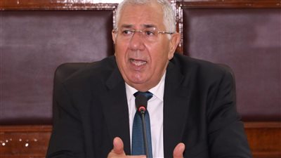 وزير الزراعة يطالب قيادات هيئة التعمير بإعلاء مصلحة الوطن عن المصالح الأخرى