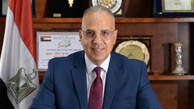 وزير الرى أمام الشيوخ يعلن إدخال أجهزة لتطوير المنظومة التكنولوجية للسد العالي