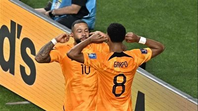 جاكبو وديباي يقودان تشكيل هولندا أمام رومانيا باليورو 