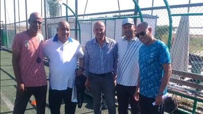 نائب رئيس الاتحاد السكندرى يجتمع بقطاع الناشئين 