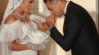 جوري بكر تصالح زوجها بعد طلاق شهر ونص.. من 