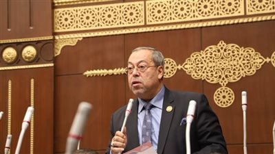 إيهاب أبوكيلة يعرض تفعيل دور صناديق الاستثمار العقاري 