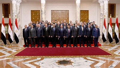  أداء المحافظين ونوابهم اليمين الدستورية