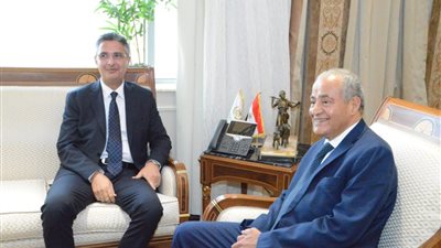 السيرة الذاتية لوزير التموين الجديد الدكتور شريف فاروق 