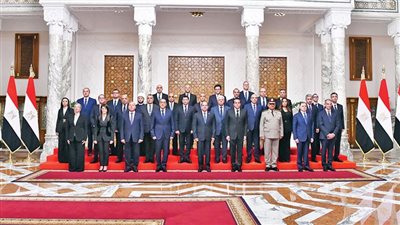 البرلمان سيدرس برنامج الحكومة الجديدة خلال 10 أيام لمنحها الثقة