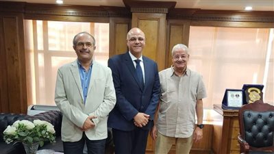 محافظ القليوبية الجديد يودع زملاءه في المقاولون العرب 