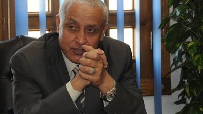 رعاية صحية وصرف وأحوزة عمرانية وطرق.. ملفات تنتظر المهندس عمارة بالأقصر