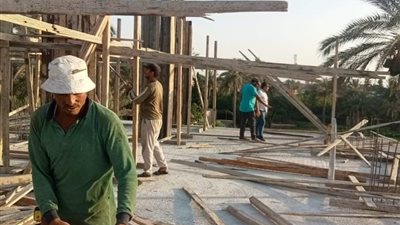 إزالة 3 حالات تعدي بالبناء المخالف بالإسماعيلية 