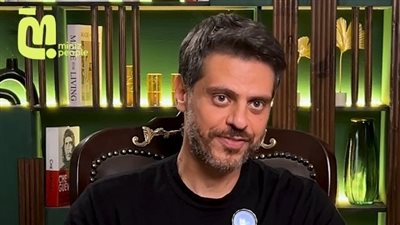 طارق صبري: والدتي توفت بعد وفاة والدي بعام حزنًا عليه