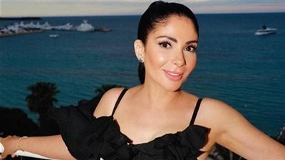 الست.. منى زكي تصور شخصية أم كلثوم بمراحل عديدة من مشوارها الفني