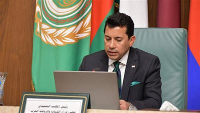 أشرف صبحي: لشباب العربي دورا في تنمية مجتمعاتهم والنهوض بها