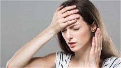  ما هي الأعراض التي تشير إلى إصابة في الرأس؟