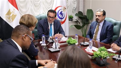 المدير الإقليمي للتنمية البشرية بالبنك الدولي يبحث تعزير التعاون في القطاع الصحي