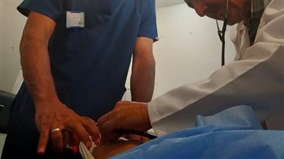 2100 مريض يستفيدون من خدمات القافلة الطبية بالمركز الطبي بالحي الـ31 