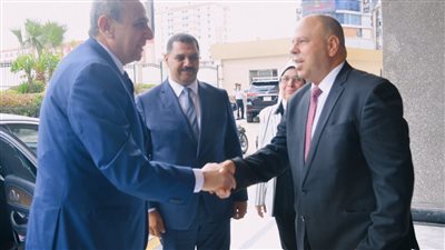 محافظ الغربية يصل ديوان عام المحافظة لمباشرة مهام عمله