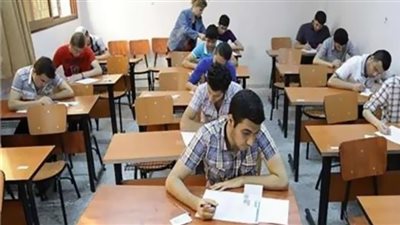 إحالة مندوبي مركز توزيع أسئلة الجغرافيا والكيمياء بالمنيا للتحقيق