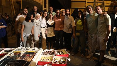 أبطال وصناع فيلم 