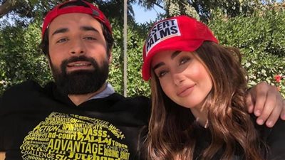 أحمد حاتم يعلق على آخر عملية تجميل لهنا الزاهد