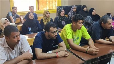 وزارة العمل توعي بأحكام قانون العمل والحقوق والواجبات بالغربية 