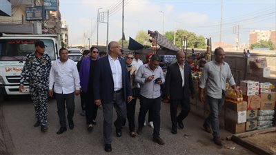 إزالة الإشغالات والباعة الجائلين في مدينة بنها