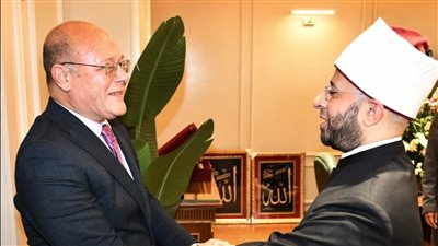 وزير الأوقاف يستقبل رئيس جامعة سوهاج