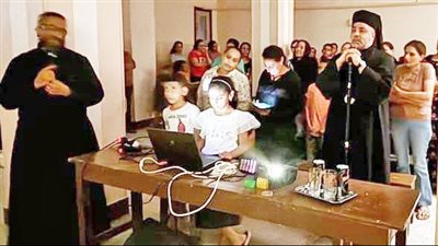 أنشطة الأنبا عمانوئيل عياد فى أسوان