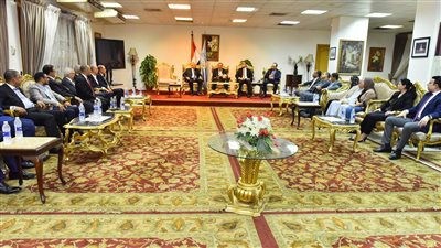  محافظ أسيوط يلتقي أعضاء مجلسي النواب والشيوخ ويؤكد عقد لقاءات لتبادل الرؤى