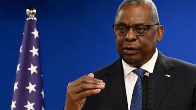 وزير الدفاع الأمريكي يبحث مع أمين عام الناتو تعزيز القاعدة الصناعية الدفاعية عبر الأطلسي