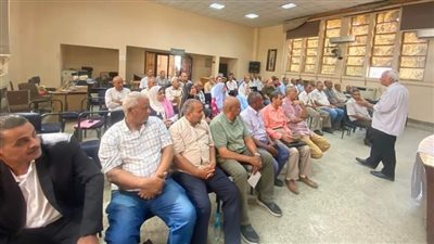 تعليم قنا تعقد اجتماع موسع لبحث قواعد القبول والتحويلات بالمدارس 