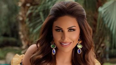 مي سليم تحير جمهورها بالأبيض 