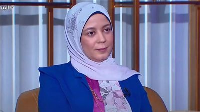 أستاذة نفسية تحذر الرجال من توجيه مقولة 