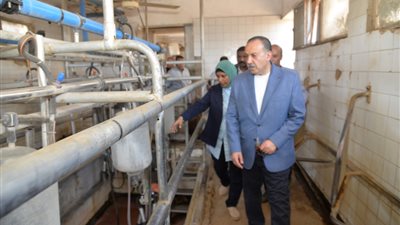 محافظ أسيوط يشهد ميدانياً البدء فى أعمال التطوير الشامل لمحطة الثروة الحيوانية ببنى مر بالفتح