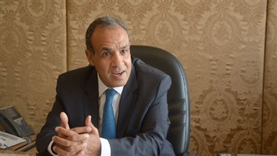 وزير الخارجية يتلقى اتصالا هاتفيا من نظيره البريطاني