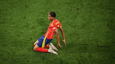 شاهد بالفيديو أهداف الشوط الأول من موقعة إسبانيا وفرنسا