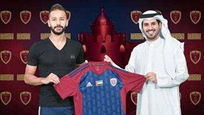 خالد الهنائي يكشف تفاصيل مثيرة في انتقال رفعت للوحدة الإماراتي 