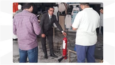 العمل تتابع حريق مركز النصر للملابس الرياضية والوقوف على أسبابه بالدقهلية