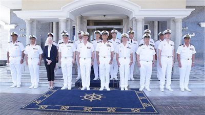 القوات البحرية تستقبل رئيس أركان القوات البحرية الفرنسية بنطاق الأسطول الشمالى