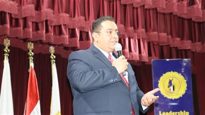 معهد إعداد القادة يواصل برنامج استخدام التواصل الاجتماعي في ريادة الأعمال