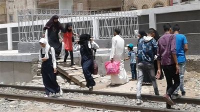 المزلقانات العشوائية بسوهاج.. مصائد لأرواح المواطنين 