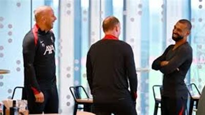 محمد صلاح يعود لتدريبات ليفربول في أول لقاء مع سلوت