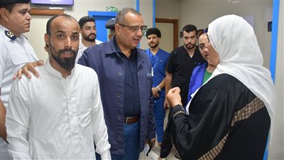 محافظ جنوب سيناء يتفقد الخدمات الطبية المفدمة للمواطنين بشرم الشيخ