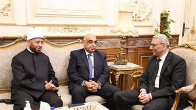  وزير الأوقاف :برنامج الوزارة نابع من توجيهات  الرئيس ويرسخ مفاهيم المواطنة والسلام المجتمعي